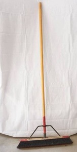 lot 126 image: broom