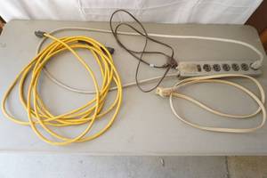 lot 135 image: extension cord