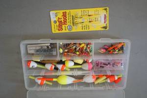 lot 146 image: fishing tackle