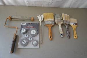 lot 154 image: paint supplies