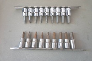 lot 162 image: sockets
