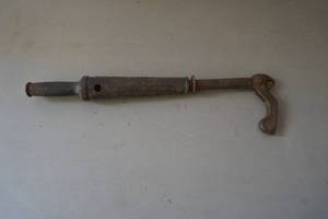 lot 178 image: crescent tool company nail puller