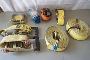 lot 183 image: ratchet straps