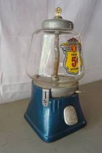 lot 203 image: candy machine
