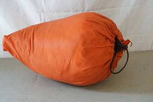 lot 247 image: sleeping bag