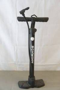 lot 254 image: Schwinn tire pump