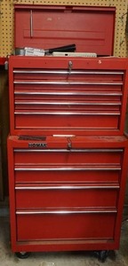 lot 353 image: tool chest with roller bottom