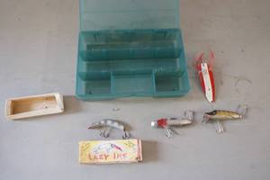 lot 393 image: fishing tackle