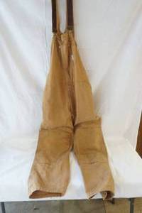 lot 427 image: Carhartt bibs
