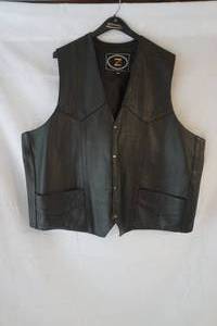 lot 429 image: Zod Inc leather vest