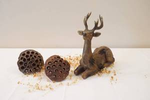 lot 461 image: stag decor