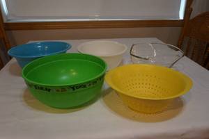 lot 509 image: bowls