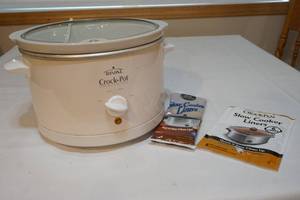 lot 517 image: Rival crock pot