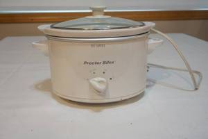 lot 518 image: Proctor Silex crockpot