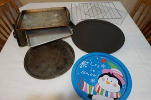 lot 529 image: cookie sheets
