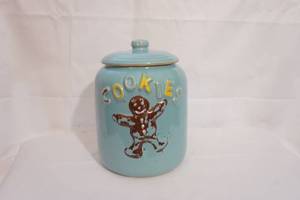 lot 575 image: vintage cook jar