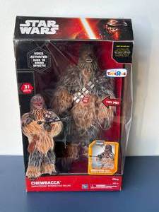 lot 28 image: Star Wars Chewbacca Figure