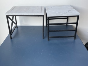 lot 73 image: 2 Small End Tables