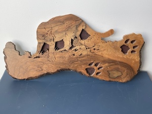 lot 79 image: Wood Mountain Lion and Cub Wall Hanging