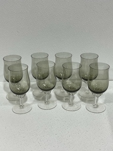 lot 40 image: Set of Crystal Glasses