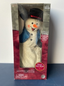 lot 105 image: Musical Animated Snowman