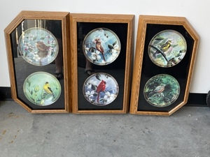 lot 139 image: Framed Collectible Bird Plates