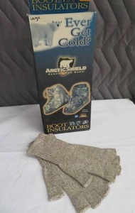 NEW BOOT INSULATORS  GLOVES