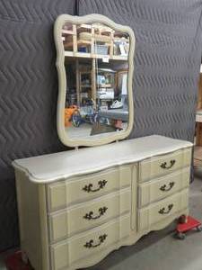 VINTAGE LAMMERTS FURNITURE