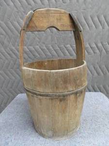 ANTIQUE WELL BUCKET