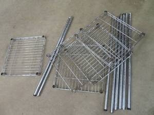5 TIERED METAL SQUARE SHELVING