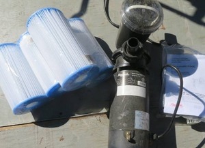 4 NEW FILTERS & RAYPAK SWIMMING POOL PUMP