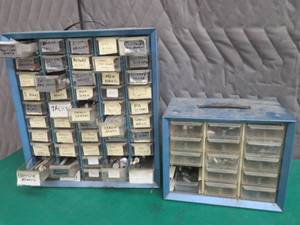 2 METAL ORGANIZTAION  CONTANERS WITH DRAWERS