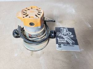 Black & Decker Deluxe Router