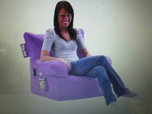 lot 5 image: Big Joe SmartMax Bean Bag Dorm Chai...