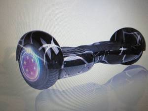 lot 15 image: XPRIT Webster 6.5-Wheel Hoverboar...