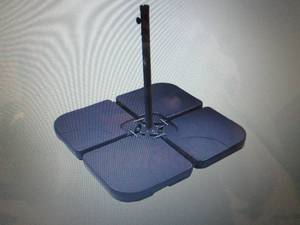 lot 40 image: Patio Premier Blow Mold Offset Umbr...