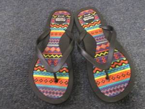 lot 163 image: Muk Luks Womens Peri Flip Flop San...