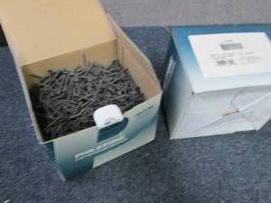 lot 233 image: 2 Boxes Philstone Fine Drywall Scre...