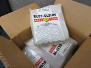 lot 247 image: 4- 1 lb Bags Rust-Oleum Anti Skid A...