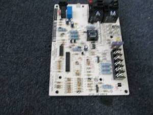 lot 253 image: Circuit Board...