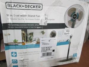 lot 294 image: BLACKDECKER 16 Dual-Blade Pedesta...