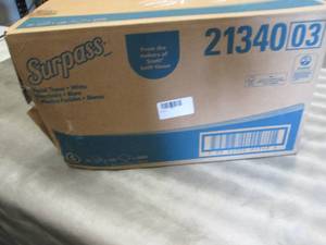 lot 317 image: Surpass 2 Ply Facial Tissue, 100 Sh...