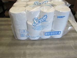lot 346 image: Pack of 36 Rolls Scott 2ply Coreles...