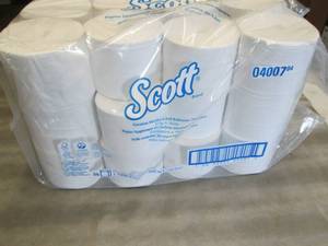 lot 350 image: Pack of 36 Rolls Scott 2ply Coreles...
