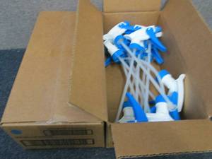 lot 376 image: 2- 12 pks Sprayer Heads for 32 oz B...