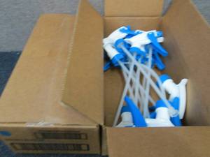 lot 378 image: 2- 12 pks Sprayer Heads for 32 oz B...