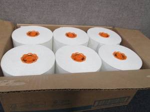 lot 389 image: Scott(R) Control(TM) Hardwound Pape...