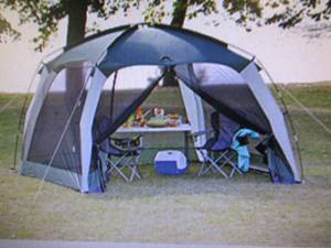 10 x 10 Portable Screen House...