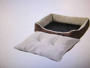 Pet Bed with Removable Pillow - XX-...