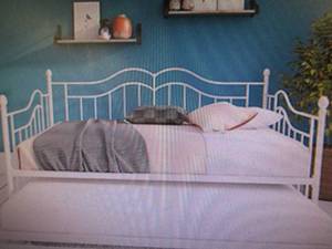 DHP Tatiana Full Daybed and Twin Tr...